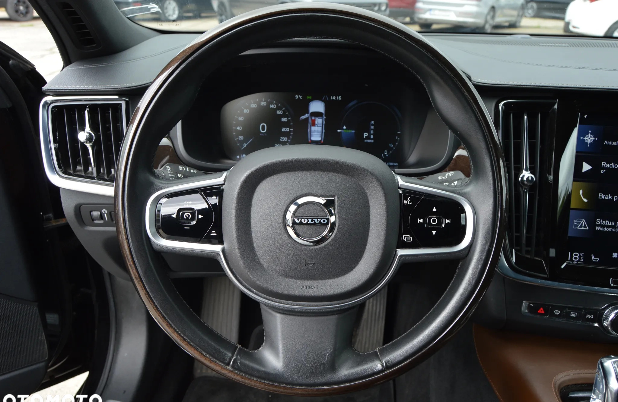Volvo V90 cena 159999 przebieg: 69000, rok produkcji 2019 z Garwolin małe 92